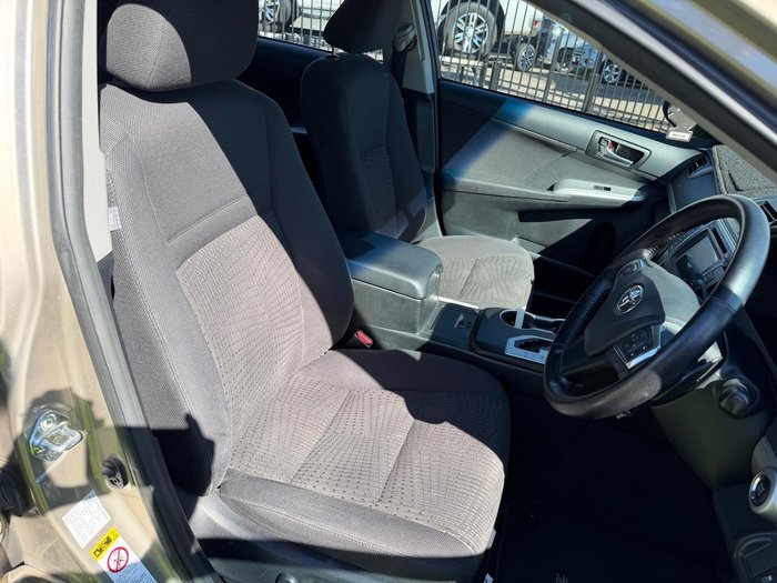 2016 Toyota Camry Atara S