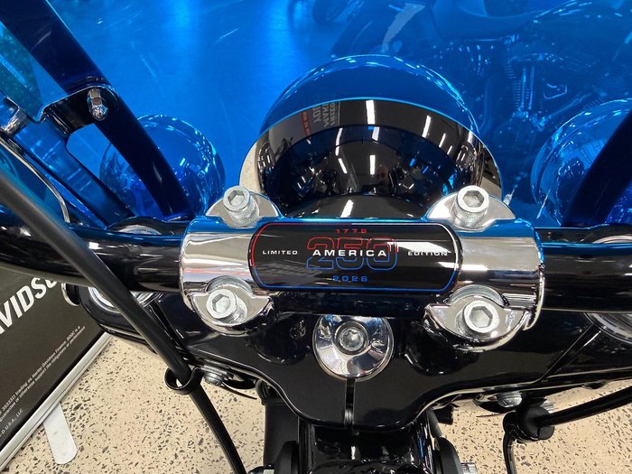 2026 Harley-Davidson Heritage Classic 117 (FLHC) Softail Grey