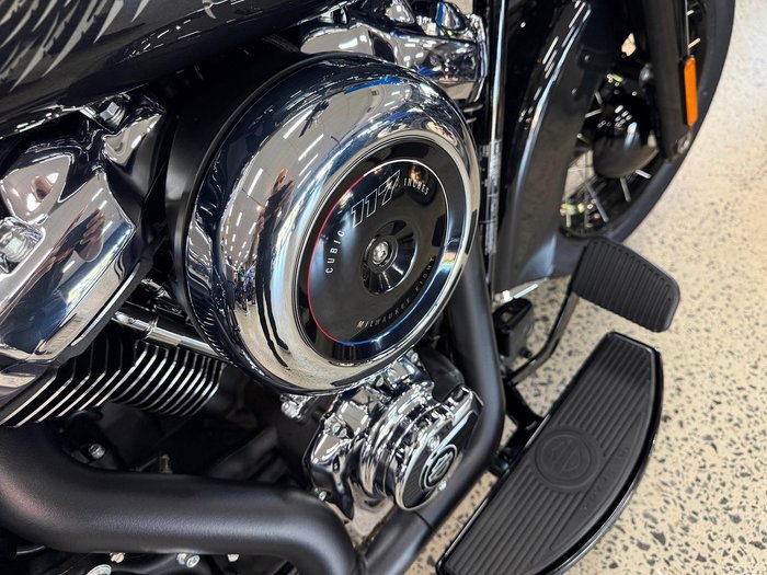 2026 Harley-Davidson Heritage Classic 117 (FLHC) Softail Grey