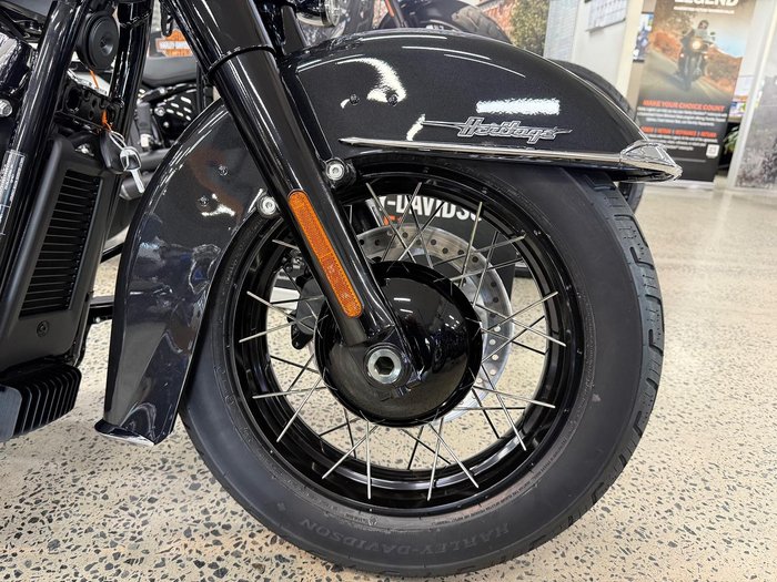 2026 Harley-Davidson Heritage Classic 117 (FLHC) Softail Grey