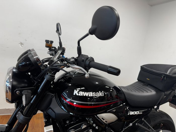 2022 Kawasaki Z900RS (ZR900C) Black