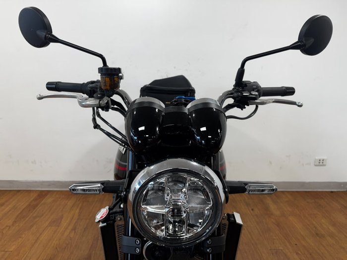 2022 Kawasaki Z900RS (ZR900C) Black