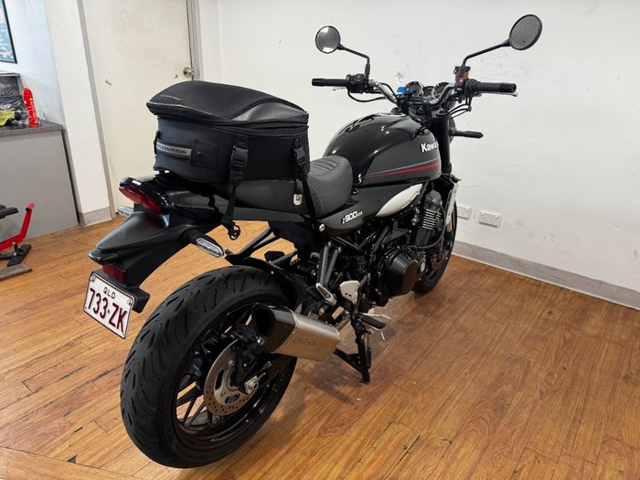 2022 Kawasaki Z900RS (ZR900C) Black