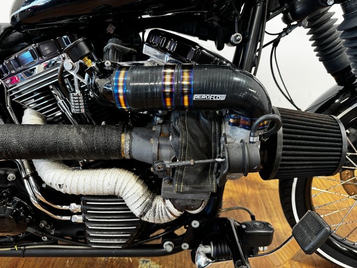 2011 Harley-Davidson FXS BLACKLINE Black