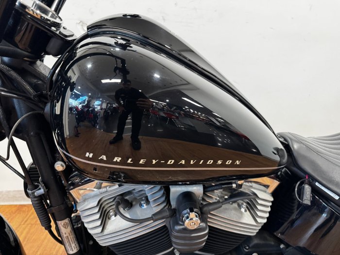 2011 Harley-Davidson FXS BLACKLINE Black
