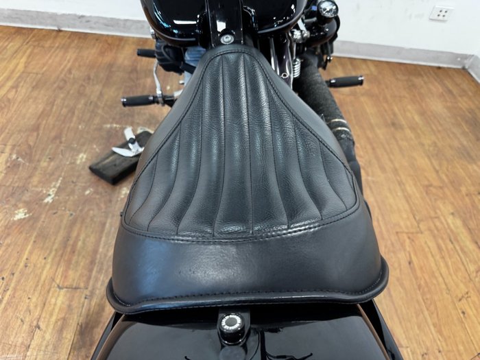 2011 Harley-Davidson FXS BLACKLINE Black