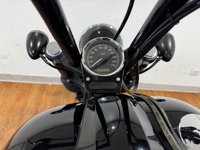 2011 Harley-Davidson FXS BLACKLINE Black