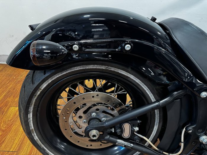 2011 Harley-Davidson FXS BLACKLINE Black