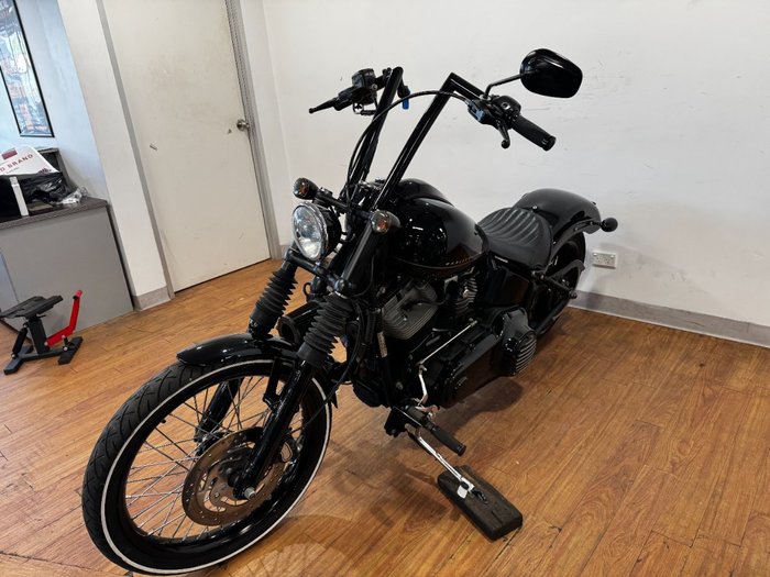 2011 Harley-Davidson FXS BLACKLINE Black