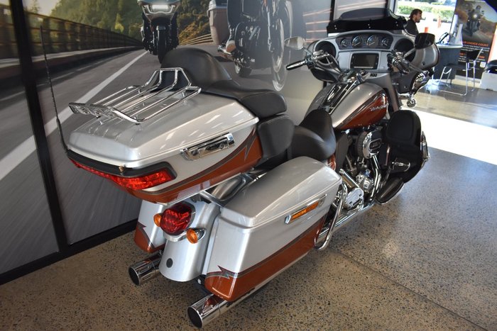 2014 HARLEY-DAVIDSON CVO LIMITED