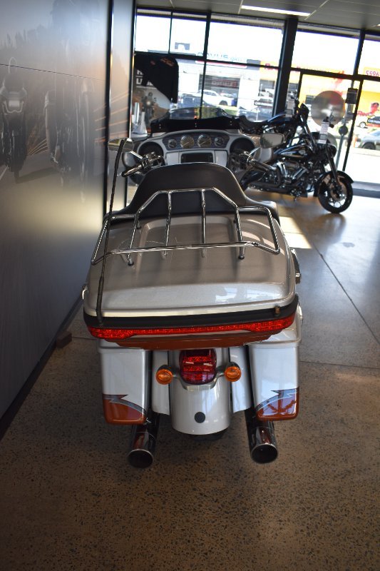 2014 HARLEY-DAVIDSON CVO LIMITED