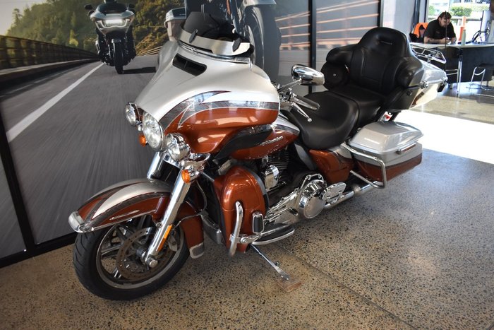 2014 HARLEY-DAVIDSON CVO LIMITED