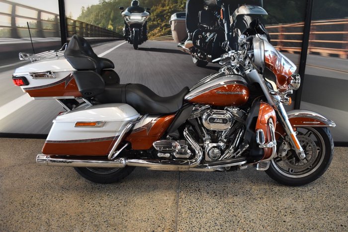 2014 HARLEY-DAVIDSON CVO LIMITED
