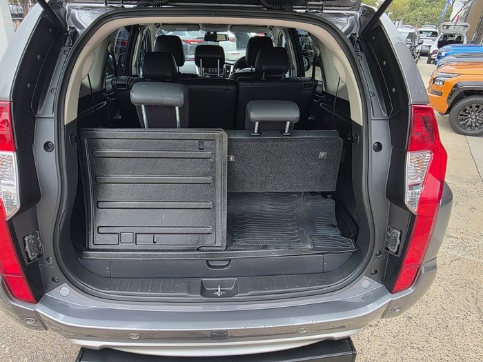 2016 Mitsubishi Pajero Sport GLS