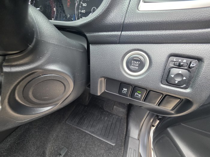 2016 Mitsubishi Pajero Sport GLS