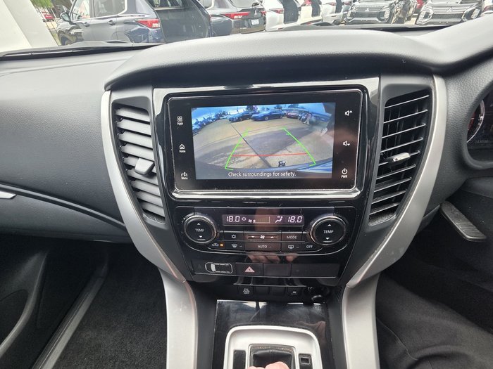 2016 Mitsubishi Pajero Sport GLS