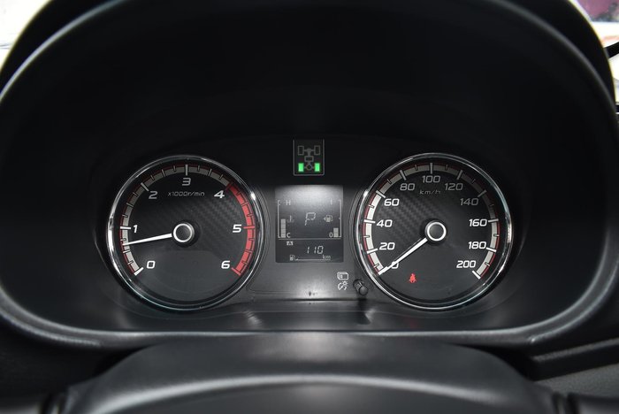 2018 Mitsubishi Triton Blackline