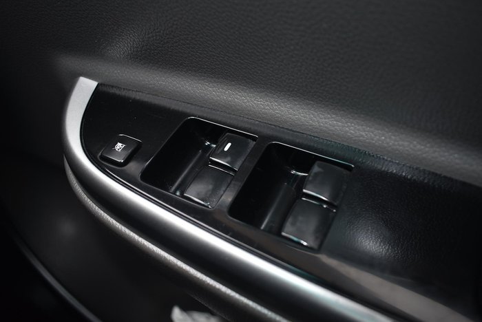 2018 Mitsubishi Triton Blackline