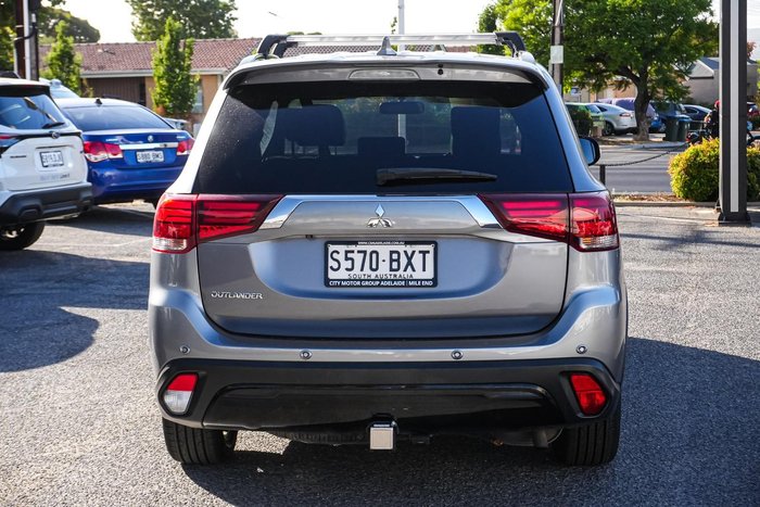 2018 Mitsubishi Outlander ES