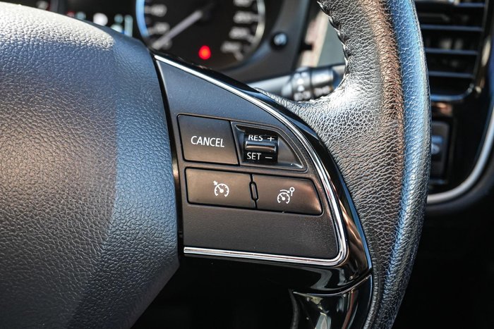 2018 Mitsubishi Outlander ES