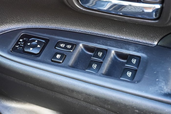 2018 Mitsubishi Outlander ES