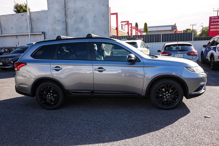 2018 Mitsubishi Outlander ES