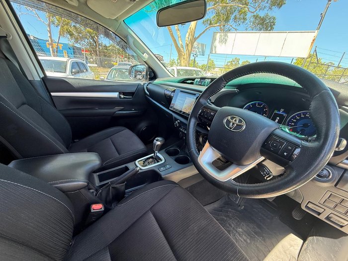 2019 Toyota Hilux SR5 GUN126R 4X4 Dual Range Glacier White