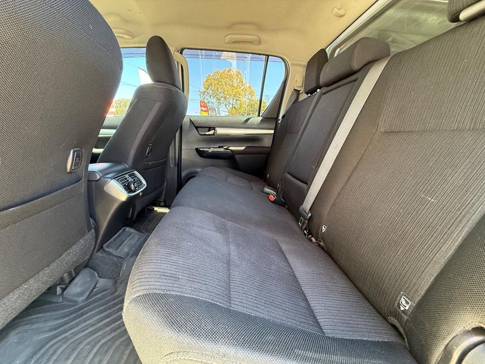 2019 Toyota Hilux SR5 GUN126R 4X4 Dual Range Glacier White