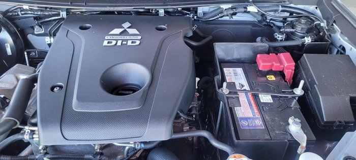 2019 Mitsubishi Triton GLX+