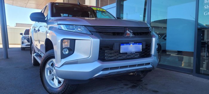 2019 Mitsubishi Triton GLX+