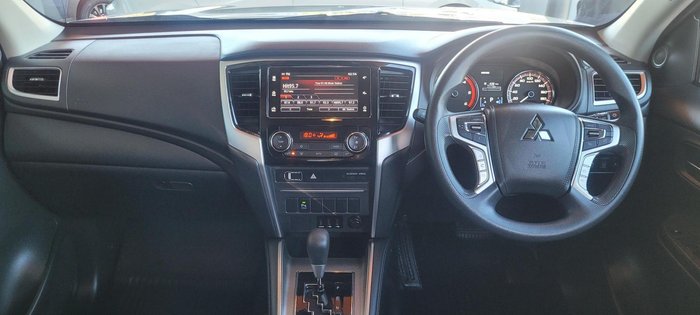 2019 Mitsubishi Triton GLX+