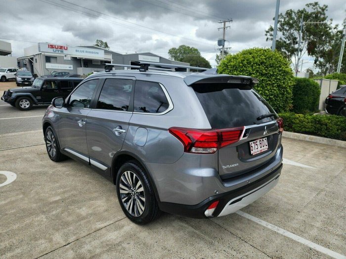 2020 Mitsubishi Outlander Exceed