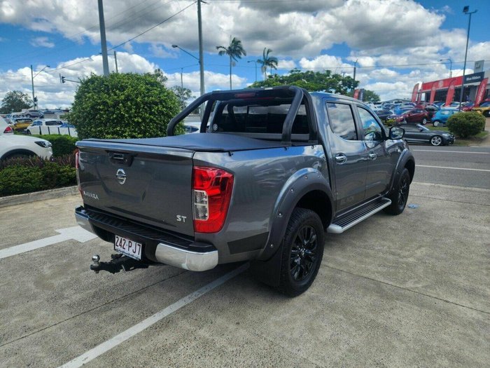 2018 Nissan Navara ST Black Edition