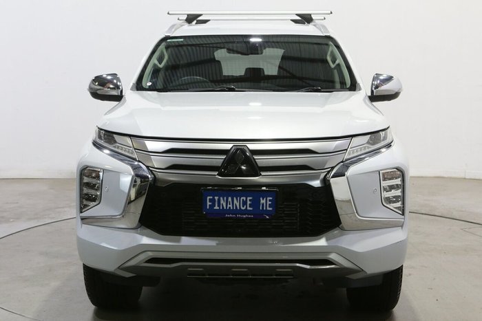 2022 Mitsubishi Pajero Sport Exceed