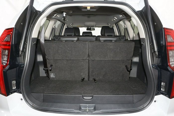 2022 Mitsubishi Pajero Sport Exceed