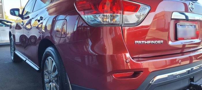 2016 Nissan Pathfinder ST