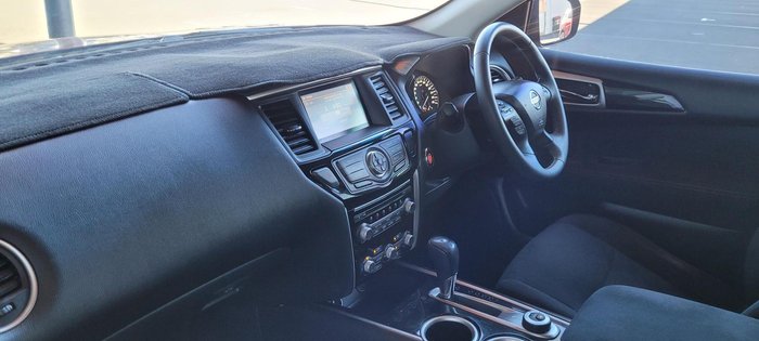 2016 Nissan Pathfinder ST