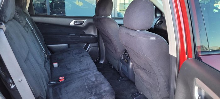 2016 Nissan Pathfinder ST