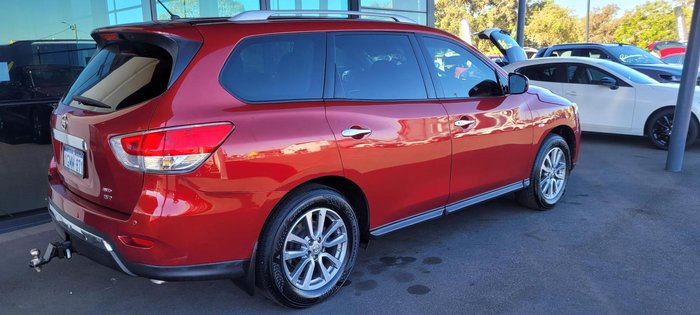 2016 Nissan Pathfinder ST