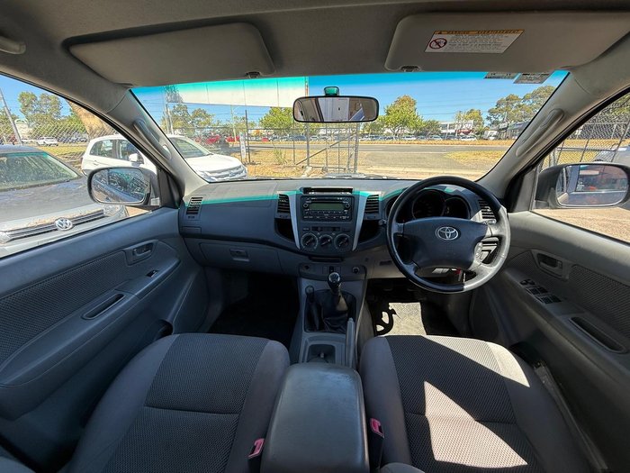 2006 Toyota Hilux SR5 KUN26R MY05 4X4 Bronze