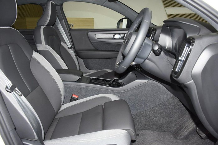 2024 Volvo C40 Recharge Twin MY24 AWD Crystal White