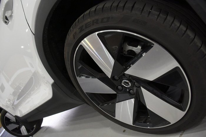 2024 Volvo C40 Recharge Twin MY24 AWD Crystal White