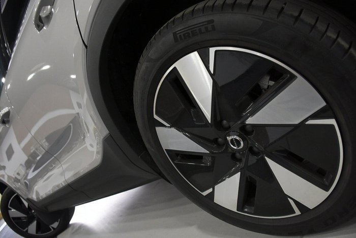 2024 Volvo C40 Recharge MY24 Silver Dawn