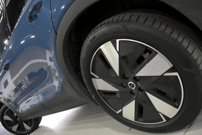 2024 Volvo C40 Recharge