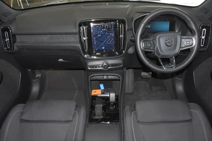 2024 Volvo C40 Recharge