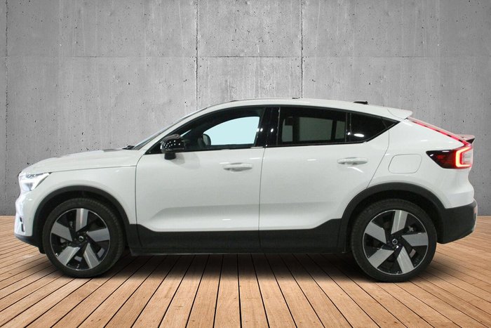2024 Volvo C40 Recharge Twin