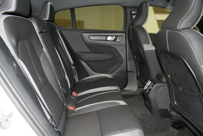 2024 Volvo C40 Recharge Twin