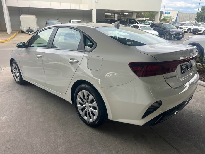 2022 Kia Cerato S
