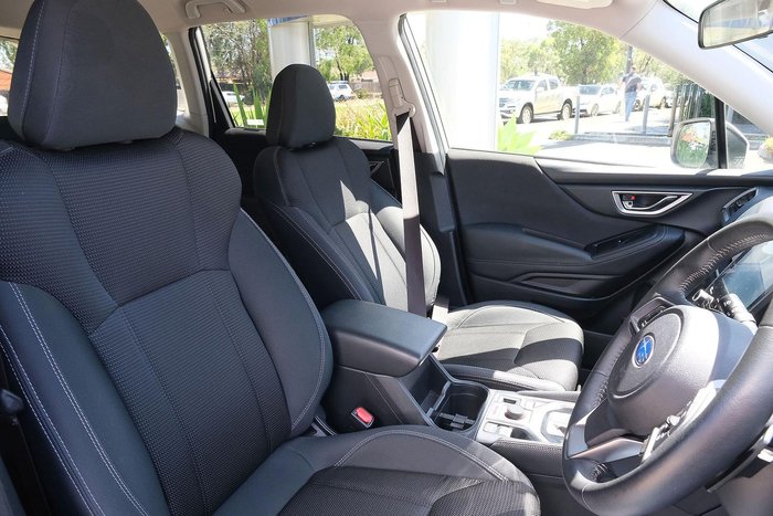 2024 Subaru Forester 2.5i