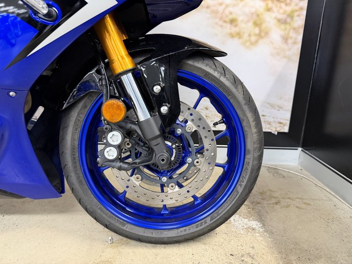 2025 Yamaha YZF-R7LA BLUE